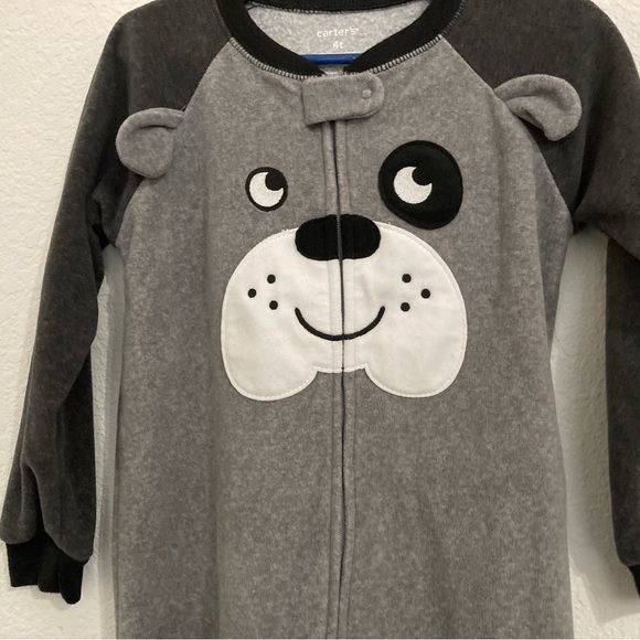 Carters footie- nightwear for little boy/girl - Picture 2 of 4